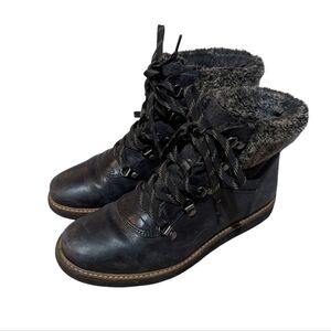 Clarks Glick Clarmont Black Leather Ankle Boots Faux Fur 8 M